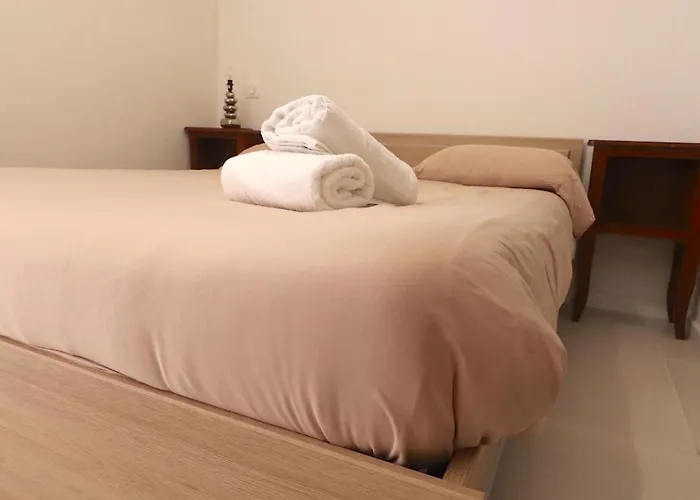 Appartamento Le Finosello - T2 Cosy Sur Avec Clim, Wifi&parking - Proche Port&aéroport