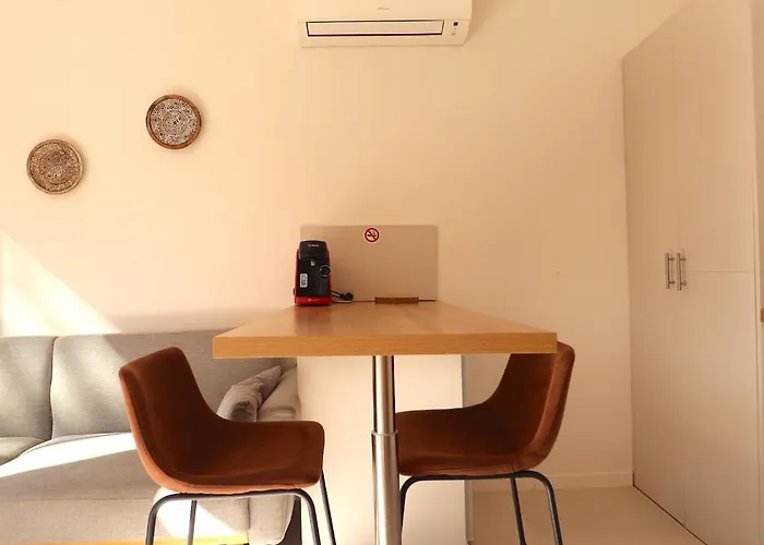 Appartement Le Finosello - T2 Cosy Sur Avec Clim, Wifi&parking - Proche Port&aéroport Ajaccio (Corsica)